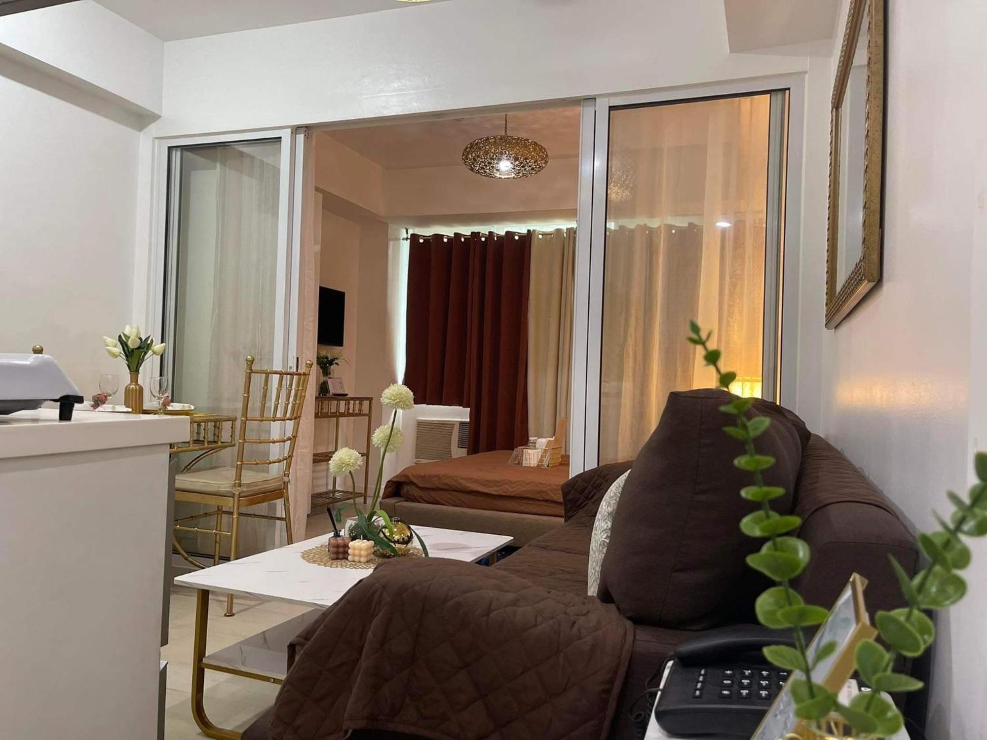 מנילה Beach Front Living In The Heart Of The City, Azure Residences מראה חיצוני תמונה