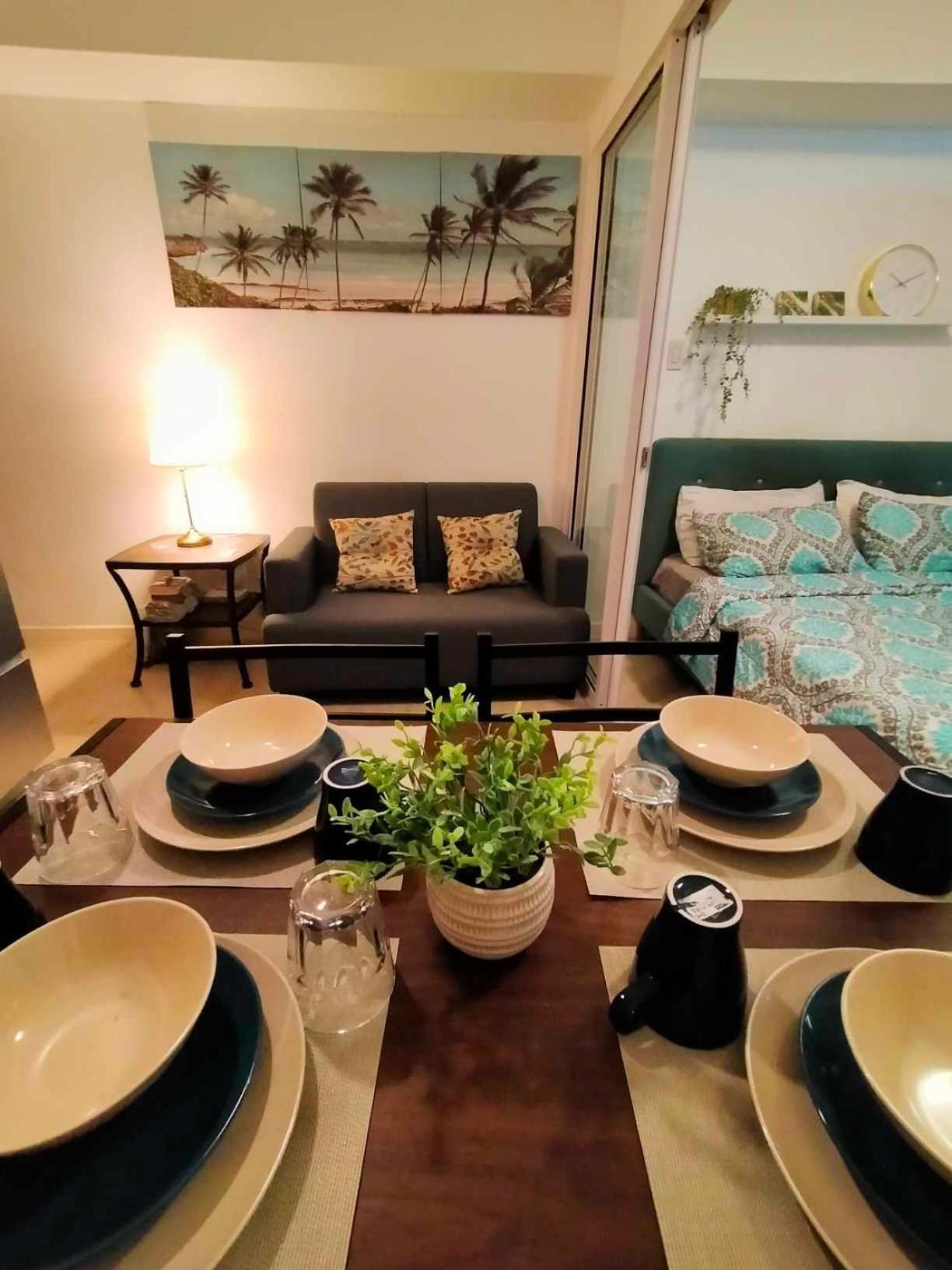 מנילה Beach Front Living In The Heart Of The City, Azure Residences מראה חיצוני תמונה